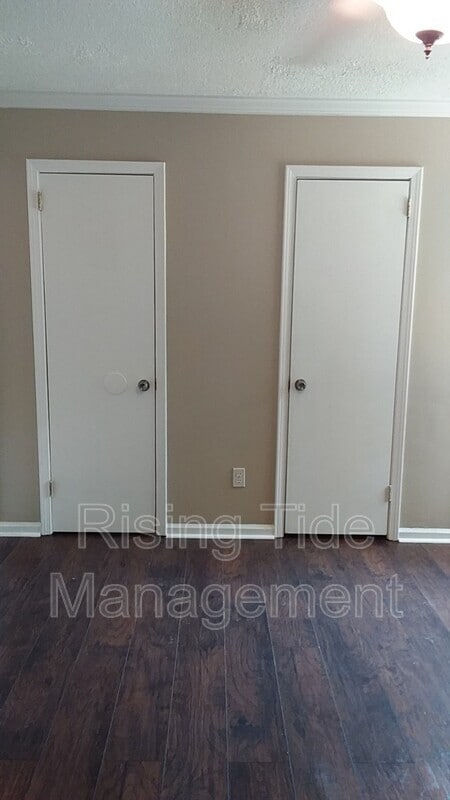 Building Photo - 8512 Cedar Bark Cir