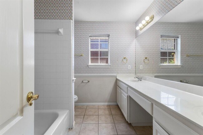 Building Photo - 11113 Comiso Pala Path