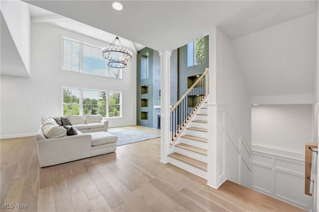 Building Photo - 17440 Sawgrass Cir