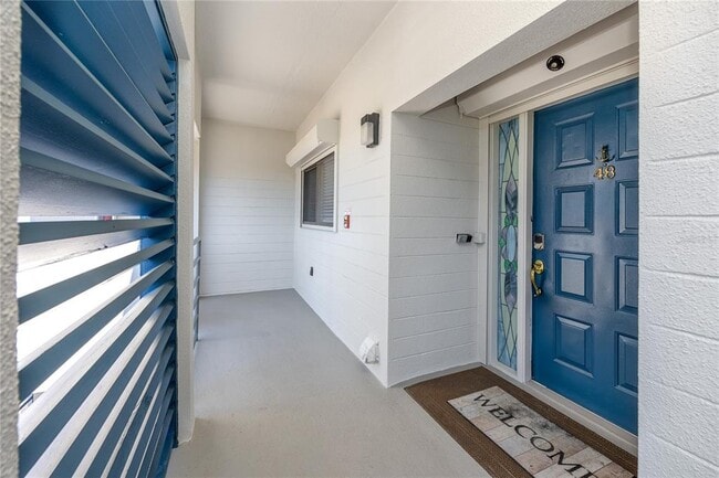 Building Photo - 363 Pinellas Bayway S