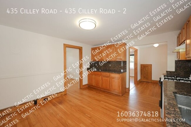 Building Photo - 435 Cilley Rd