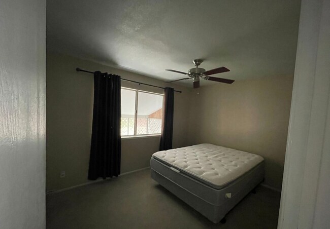Master - 4394 Fowler Ln
