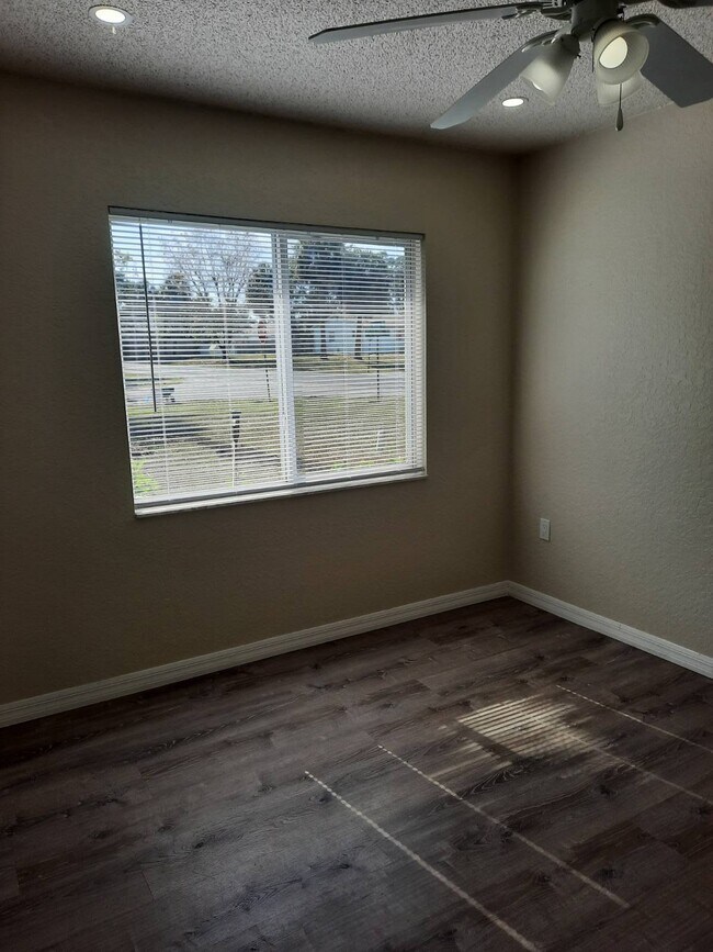 Building Photo - 11239 Blythville Rd