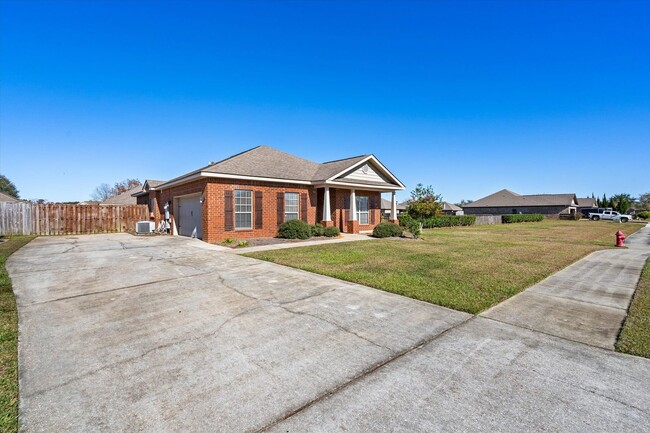 Building Photo - Greythorne Estates Fairhope