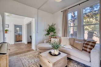 Building Photo - 3029 S Water Ave