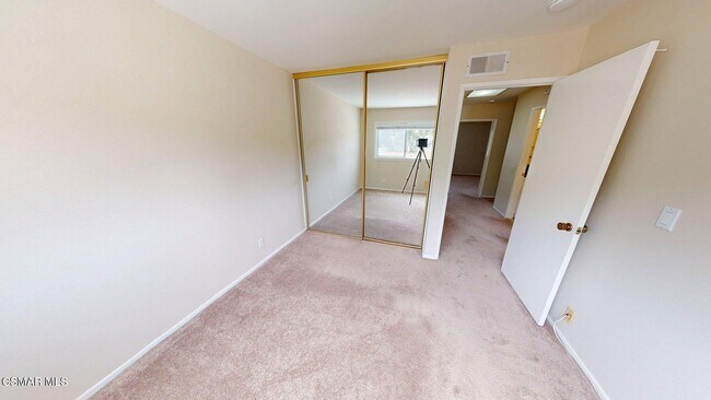 Building Photo - 336 Green Moor Pl