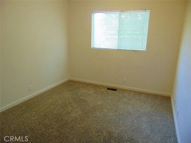 Building Photo - 1031 Southwood Dr