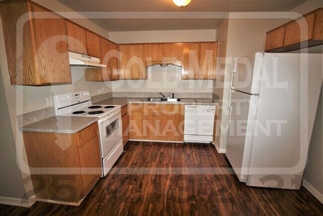 Building Photo - 4105 Wine Cup Rd