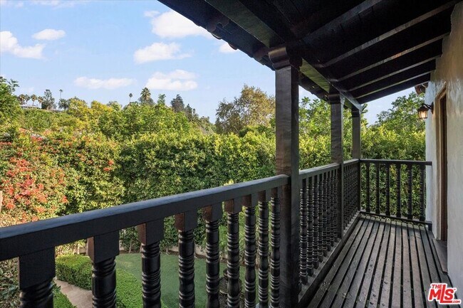 Building Photo - 1901 El Cerrito Pl