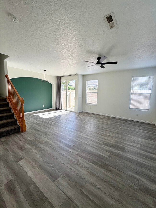 Building Photo - 2956 N 1350 W