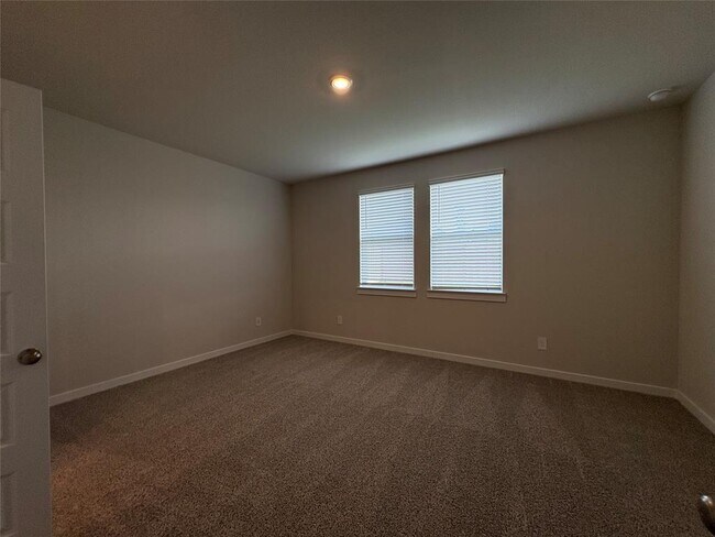 Building Photo - 15518 Olive Ter Trl