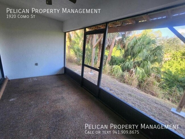 Building Photo - 1920 Como St