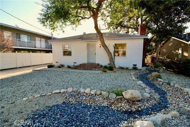 Building Photo - 10321 Jordan Ave