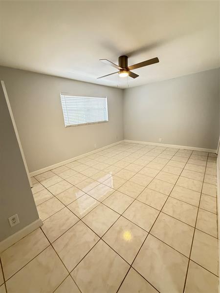 Building Photo - 5711 Blueberry Ct