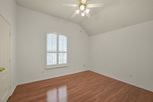 Building Photo - 1414 Phoenician Dr