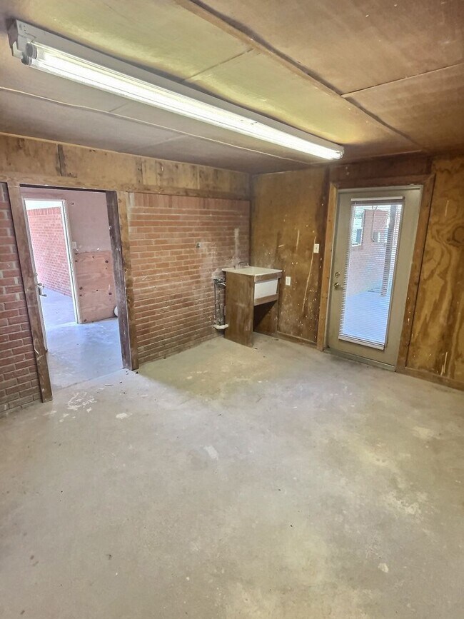 Building Photo - Updated 3-Bedroom Home in Ocean Springs!