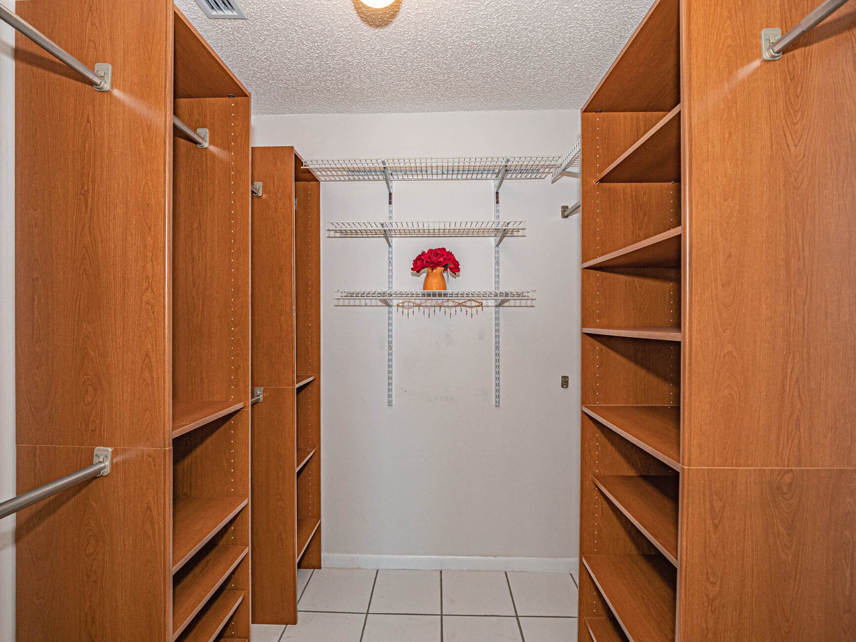 Building Photo - 13312 Touchstone Plz