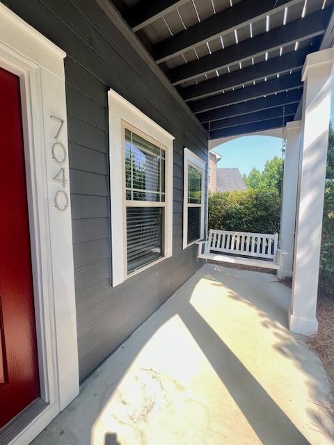 Building Photo - 7040 Silk Tree Pointe