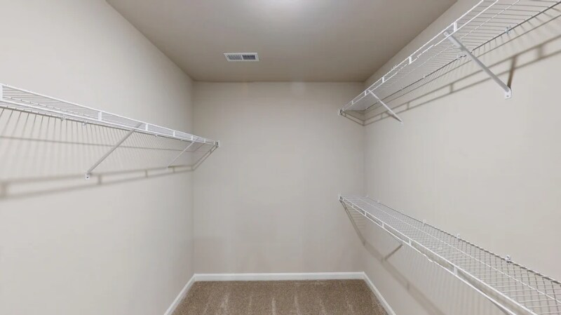 Building Photo - 108 Red Maple Pl