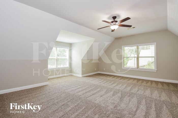 Building Photo - 170 Knob Creek