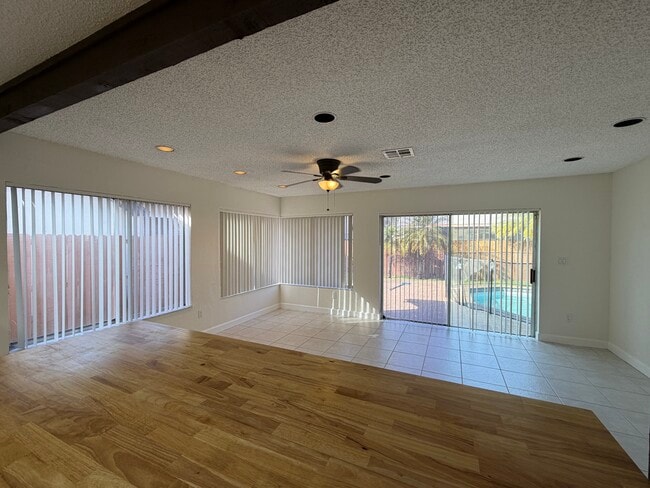 Building Photo - 13261 SW 102nd Terrace