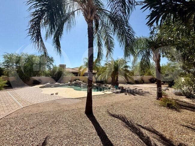 Building Photo - 151 Silverstone Pl