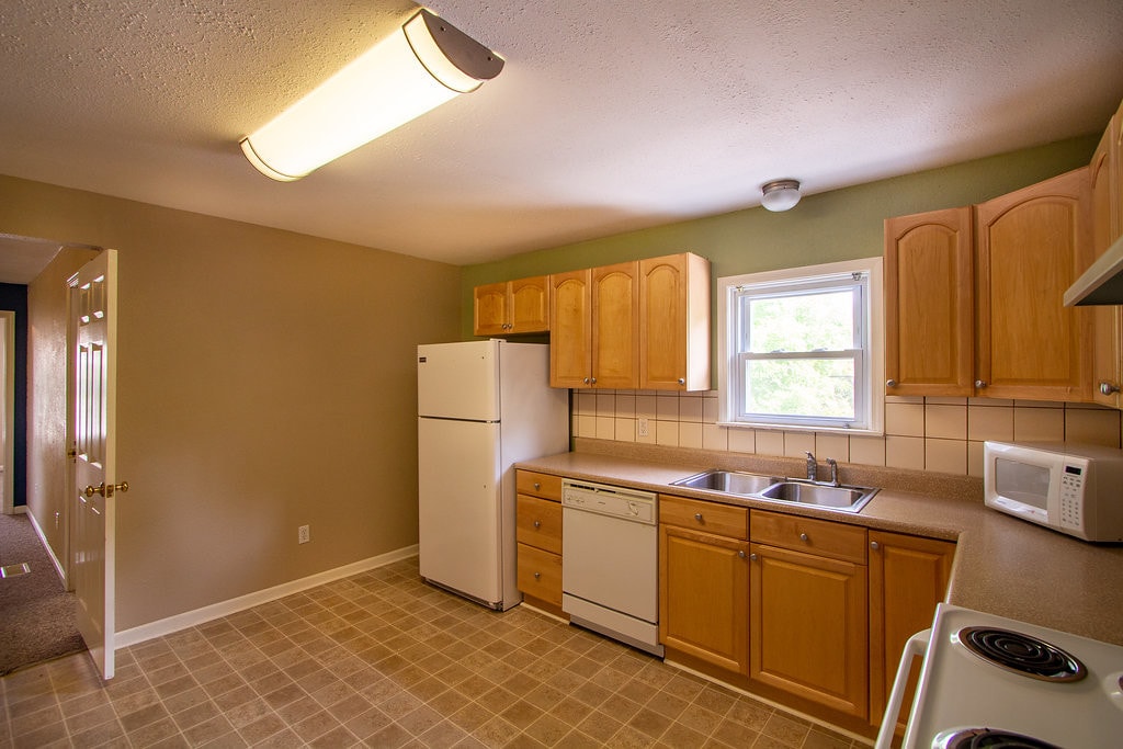 Dining/Kitchen - 310 Maple St