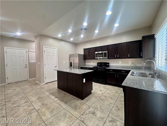 Building Photo - Gated Providence Home with Huge Backyard & Great Room Layout