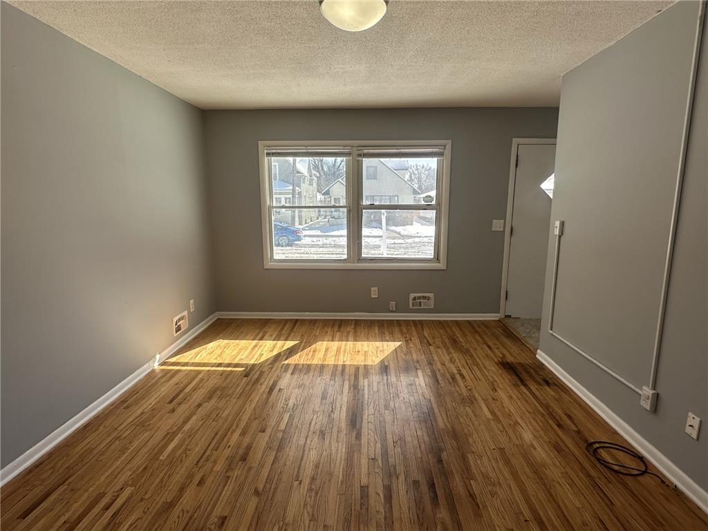 Building Photo - 1718 3rd Ave N