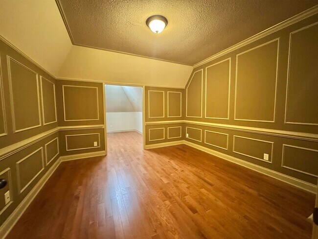 Building Photo - Lakeland TN Gorgeous Home for Lease