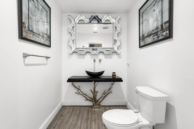 Building Photo - 113-112 12th Ave