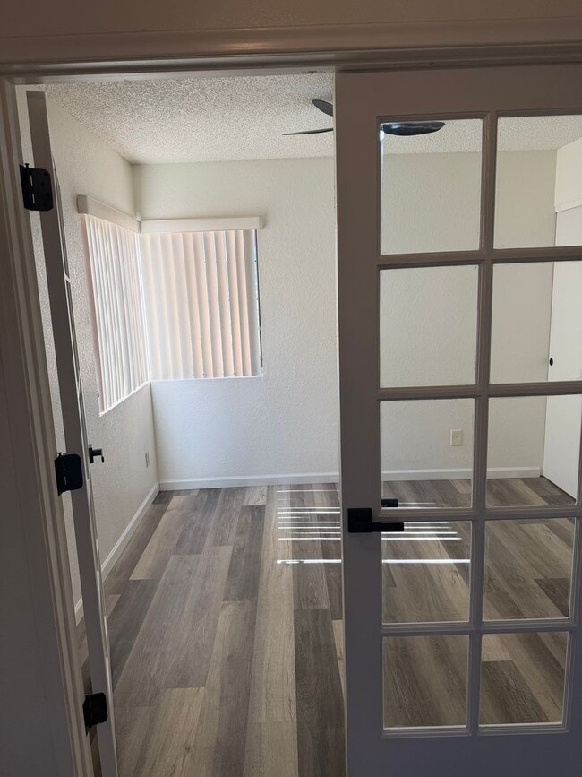 Building Photo - Updated 2 Bedroom 2 Bath with Office Near Fort Huachuca