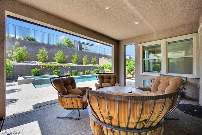 Building Photo - 265 Agnew St