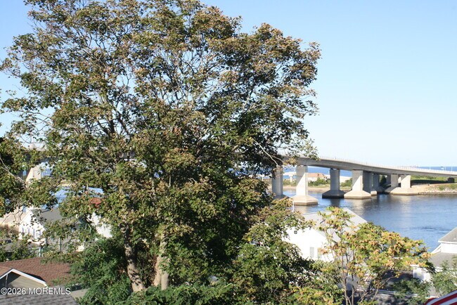 Building Photo - 42 Oceanview Ave