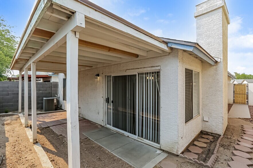 Building Photo - 4169 E Pecan Rd