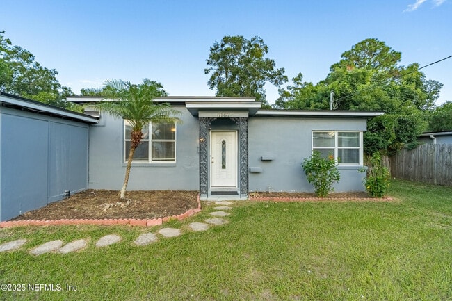 Building Photo - 6167 Fordham Cir E