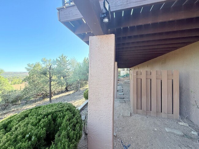Building Photo - Million Dollar Views in Haisley Homestead!