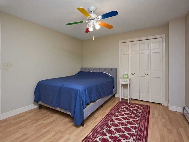 Building Photo - 8 Kalamat Farms Cir