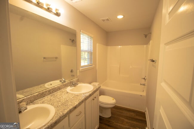 Building Photo - 133 Bull Bay Dr