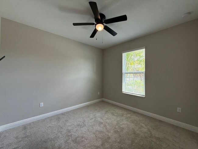 Building Photo - Amazing Community of Bellechase! 4 Bedroom...