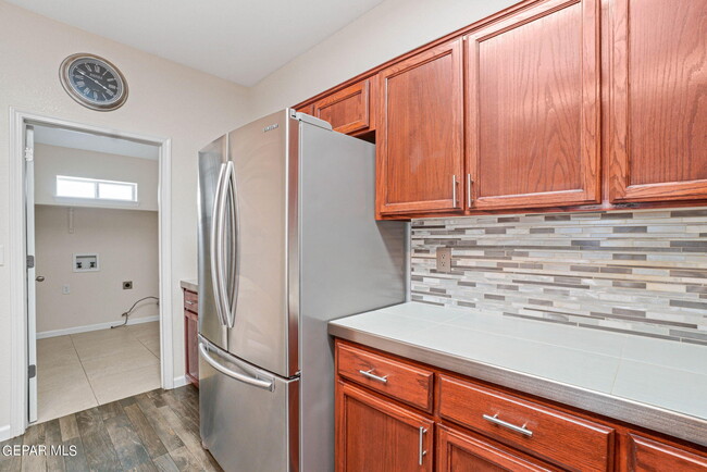 Building Photo - 6753 Parque Del Sol Dr