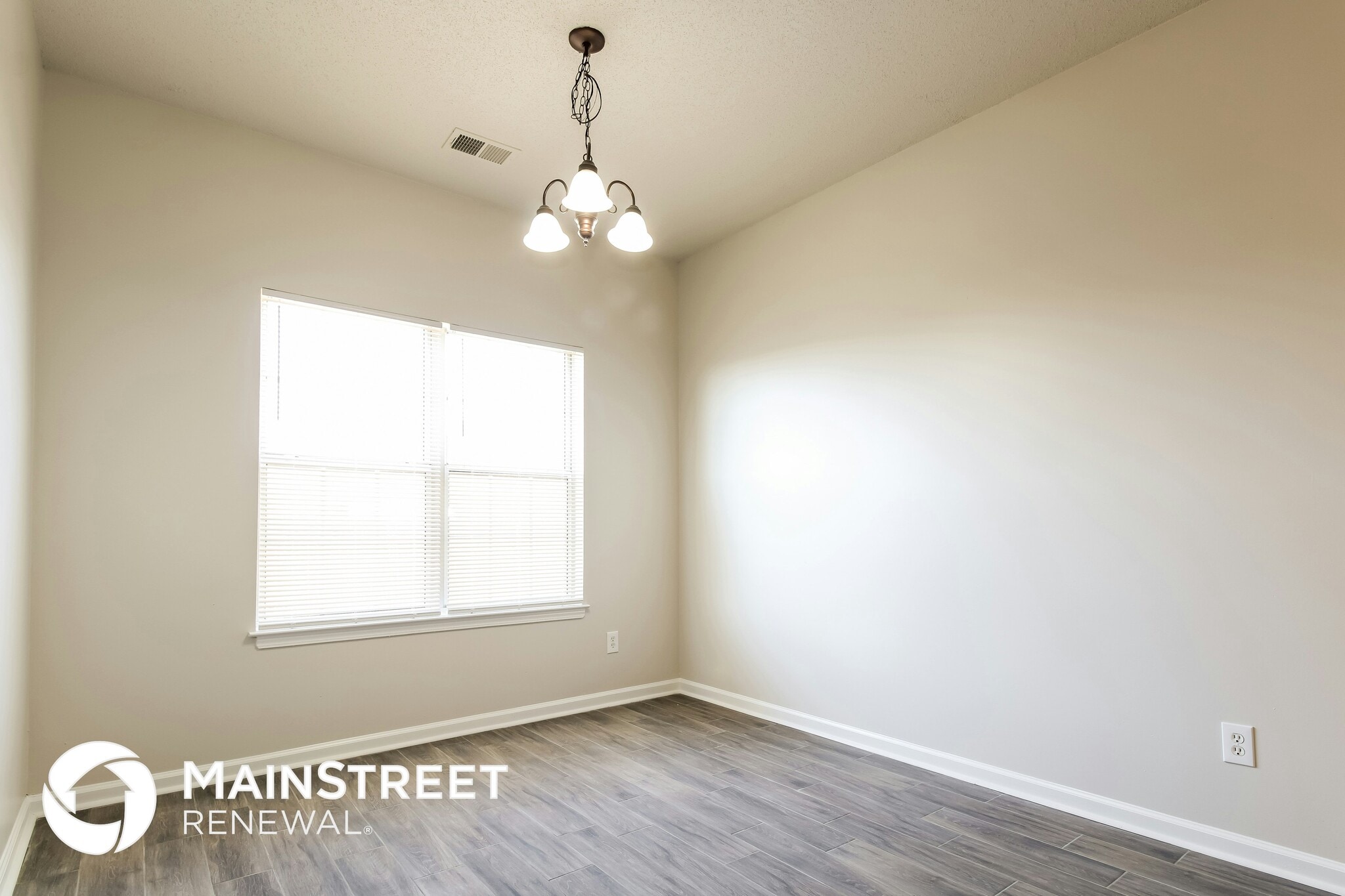 Building Photo - 1775 Englehart St