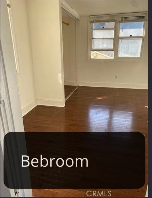 Building Photo - 342 E 8th St