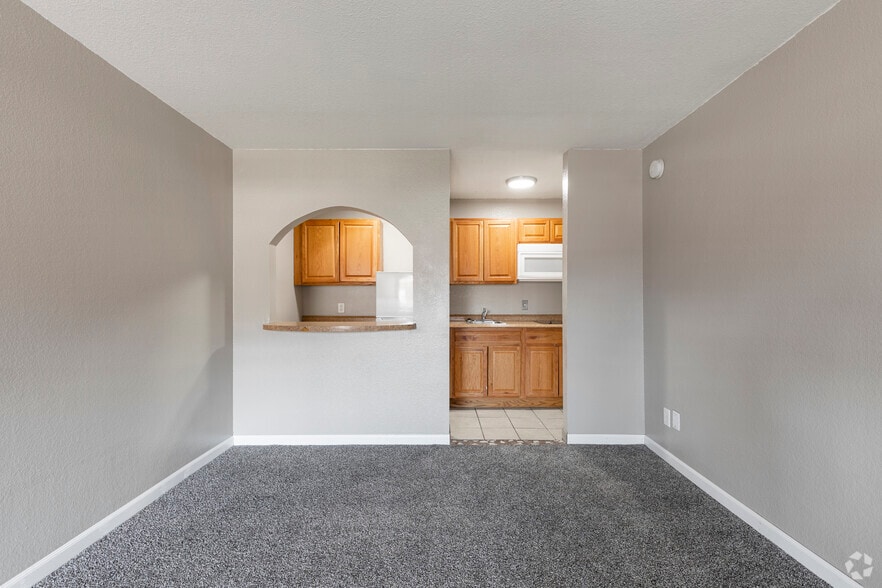 Interior Photo - Studios on Route 66