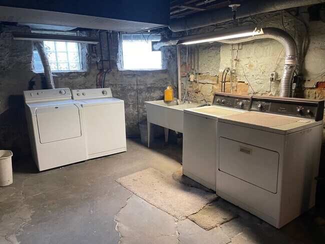 Building Photo - 803 Ohio River Blvd