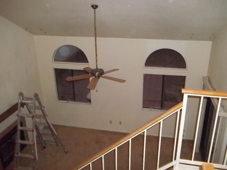 Building Photo - 4678 W Lessing Ln