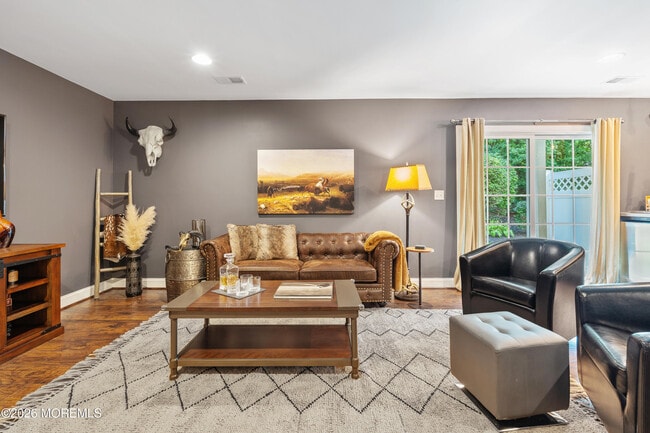 Building Photo - 207 Yale Blvd