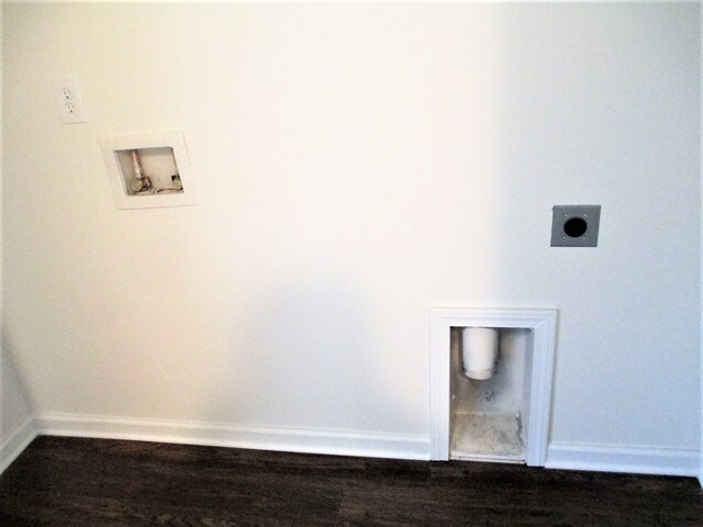Building Photo - 4043 Pebble Brooke Circle South