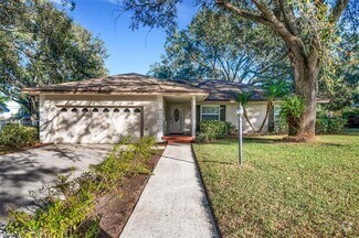 Building Photo - 4630 Valley View Dr W