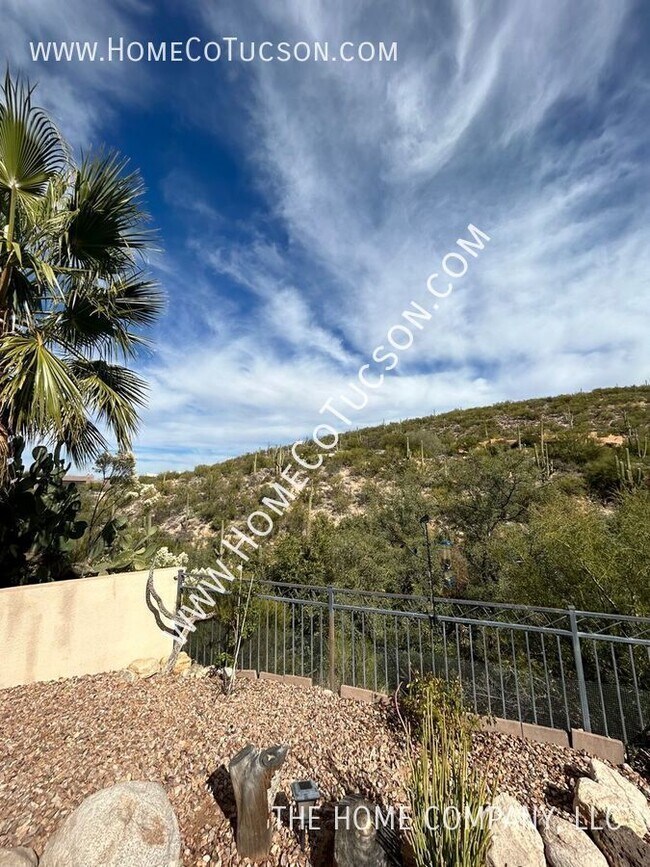 Building Photo - 1767 Deer Hollow Loop